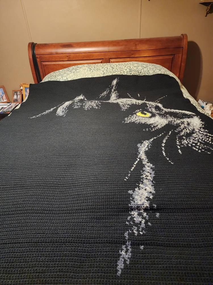 Crochet Black Cat (from side), Tapestry Crochet Cat Pattern