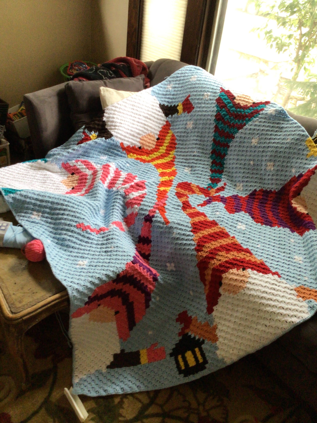 Christmas Gnomes crochet PDF pattern for a colorful corner-to-corner holiday blanket.
C2C winter crochet pattern with festive gnomes, snow details, and handmade Christmas decor style.