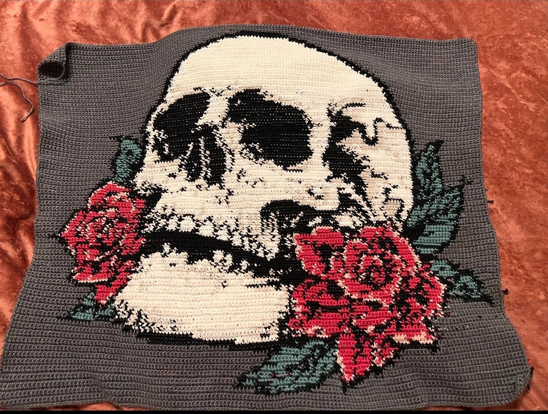 Crochet Skull with Rose Pattern - Halloween Crochet Blanket Pattern, and Crochet Pillow Pattern